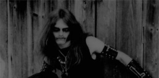 HELLHAMMER/CELTIC FROST Photo History Book Approaching
