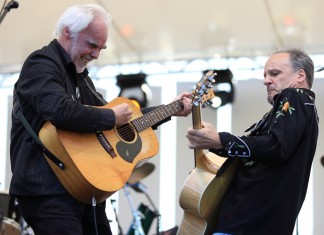 Happy Australia Day! Dirty Deeds Done in Bare Feet