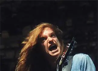 Cliff Burton, photo by Harald Oimoen from MURDER IN THE FRONT ROW